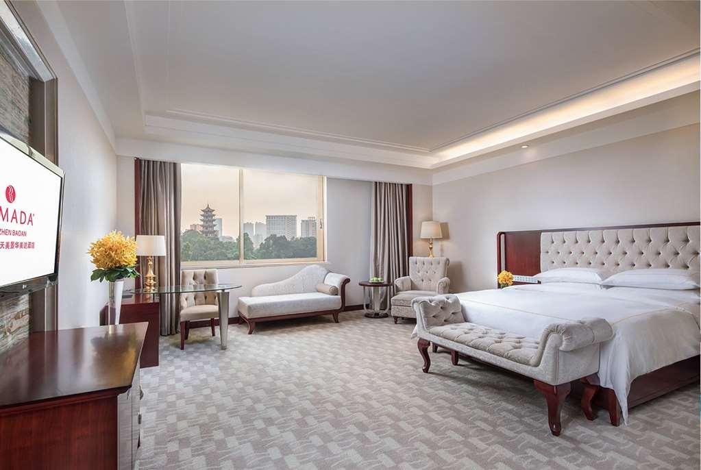 Ramada Shenzhen Baoan Hotel Ruang foto